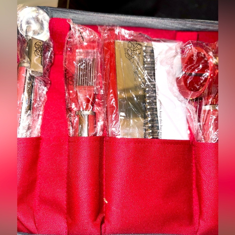 NEW Wolfgang Puck Garnishing Set